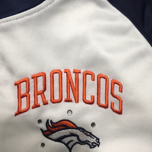 Women’s RBk NFL Jacket - Picture 5 of 8
